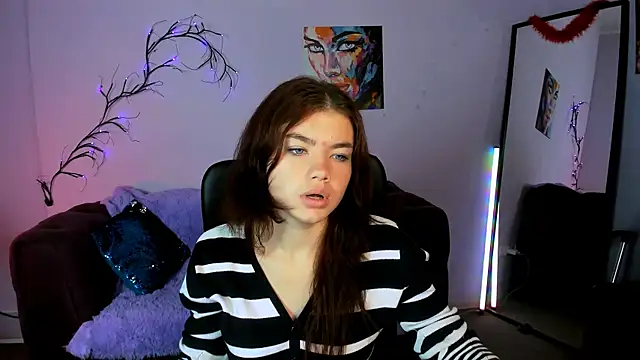 isabel wave online show from November 27, 2025, 6:47 am