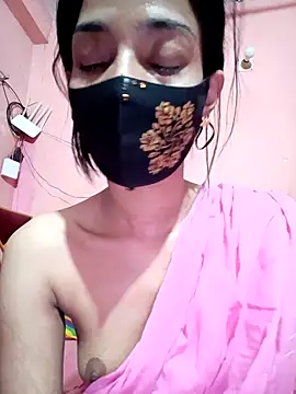 Green LaDY66 online show from May 9, 2026, 12:41 pm