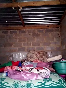 Snapshot of thickmeat47 chatting on October 30, 2025, 4:22 am thickmeat47 online show from October 30, 2025, 4:22 am