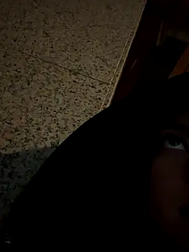 Snapshot of angelaalovee chatting on November 15, 2025, 10:25 pm angelaalovee online show from November 15, 2025, 10:25 pm