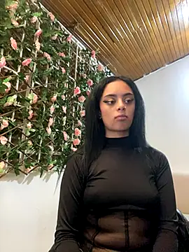 VioletMorgan  online show from October 29, 2025, 1:32 pm