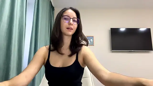 Snapshot of Allisgree chatting on December 14, 2025, 7:58 am Allisgree online show from December 14, 2025, 7:58 am