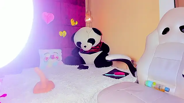 Snapshot of ChanellBrad chatting on March 11, 2026, 2:00 pm ChanellBrad online show from March 11, 2026, 2:00 pm