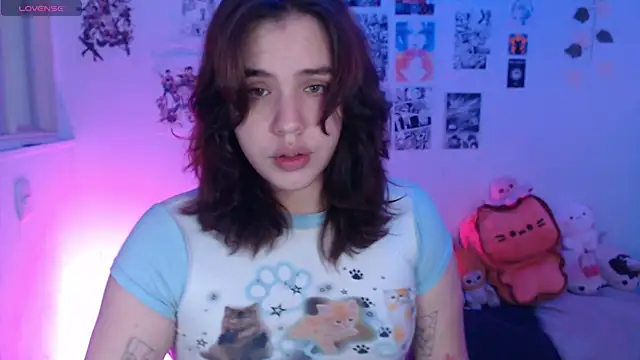 Snapshot of reiko_doll chatting on December 3, 2025, 9:36 pm reiko doll online show from December 3, 2025, 9:36 pm