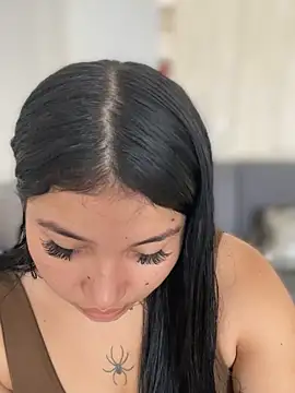 Snapshot of Vickybon chatting on November 28, 2025, 3:01 pm Vickybon online show from November 28, 2025, 3:01 pm