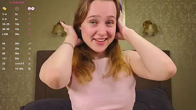 VanessaLightDiamond online show from April 9, 2026, 6:04 am