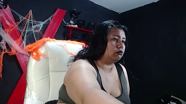 Snapshot of serenamystsh chatting on November 1, 2025, 7:41 pm serenamystsh online show from November 1, 2025, 7:41 pm