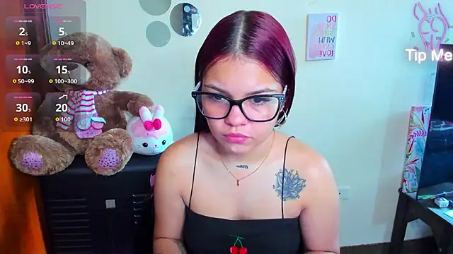 Emma boo online show from March 16, 2026, 2:32 pm