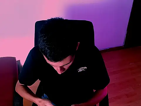 noah jack01 online show from November 3, 2025, 8:56 pm