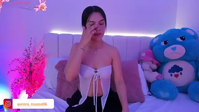 aurora rousse online show from March 30, 2026, 3:08 am