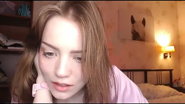 Snapshot of Olivia_Mennso chatting on October 31, 2025, 11:44 pm Olivia Mennso online show from October 31, 2025, 11:44 pm