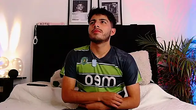 Snapshot of jaiden_thoner chatting on November 20, 2025, 5:08 am jaiden thoner online show from November 20, 2025, 5:08 am