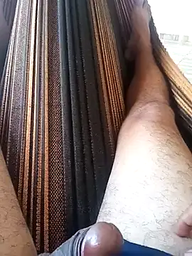 Snapshot of Ferreira87 chatting on November 3, 2025, 1:15 pm Ferreira87 online show from November 3, 2025, 1:15 pm