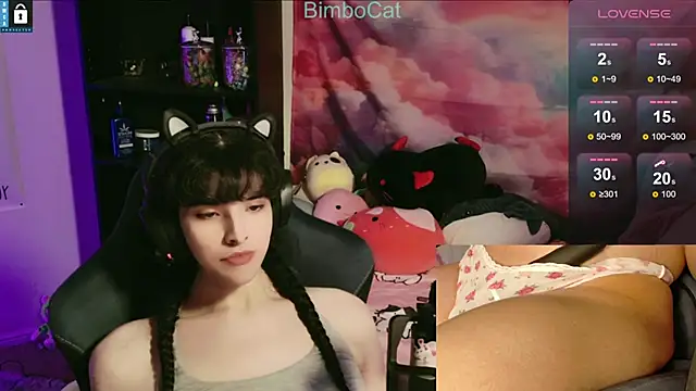 Snapshot of BimboCat chatting on November 15, 2025, 3:43 am BimboCat online show from November 15, 2025, 3:43 am
