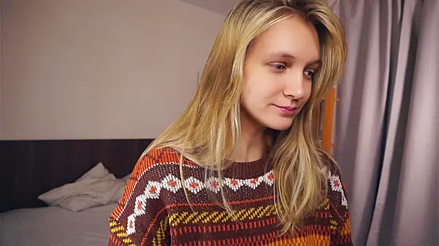 Snapshot of DierdreJacobsohn chatting on November 30, 2025, 6:36 am DierdreJacobsohn online show from November 30, 2025, 6:36 am