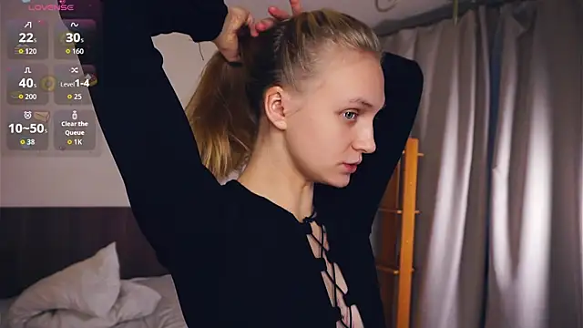 Snapshot of DierdreJacobsohn chatting on November 21, 2025, 7:18 am DierdreJacobsohn online show from November 21, 2025, 7:18 am