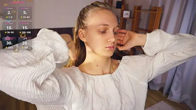 Snapshot of DierdreJacobsohn chatting on November 26, 2025, 6:35 am DierdreJacobsohn online show from November 26, 2025, 6:35 am