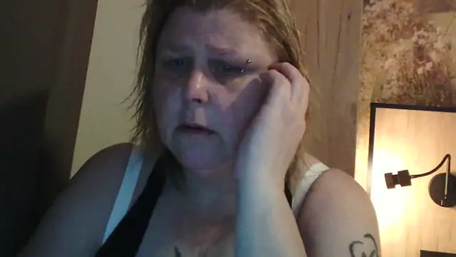 Sylviastar46 online show from February 16, 2026, 5:00 pm