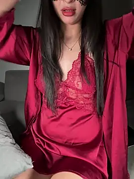 trinhvutrinh online show from January 15, 2026, 4:32 pm