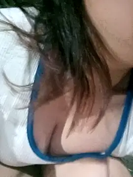 julybe online show from February 17, 2026, 11:40 am