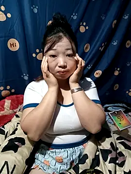 Snapshot of julybe chatting on November 18, 2025, 2:16 am julybe online show from November 18, 2025, 2:16 am