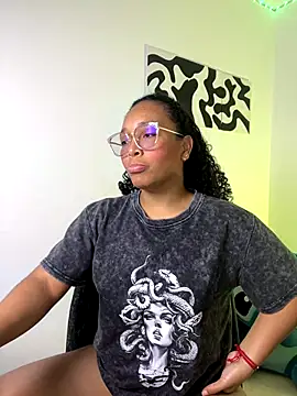 Snapshot of SHAILABROWN chatting on November 2, 2025, 5:29 pm SHAILABROWN online show from November 2, 2025, 5:29 pm