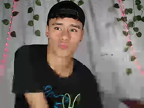 connor michael01 online show from November 20, 2025, 8:53 pm