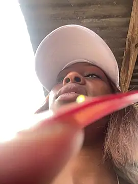 SP1CY MOMMY online show from December 23, 2025, 5:07 am