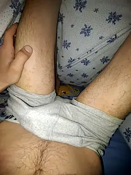 ZAminn6789 online show from April 14, 2026, 11:54 pm