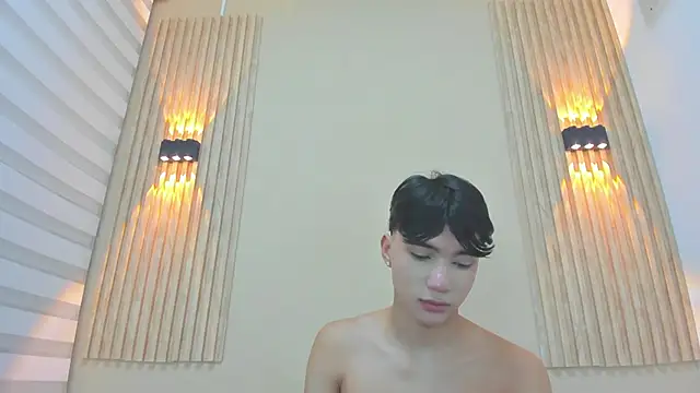 Snapshot of JULII_RICO1 chatting on February 12, 2026, 12:49 pm JULII RICO1 online show from February 12, 2026, 12:49 pm