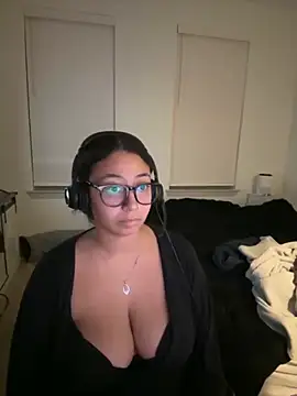 minha baby online show from November 23, 2025, 9:41 am