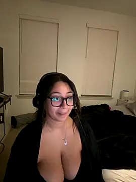 minha baby online show from November 21, 2025, 7:29 am