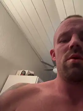 Snapshot of superbertok chatting on November 14, 2025, 8:45 pm superbertok online show from November 14, 2025, 8:45 pm