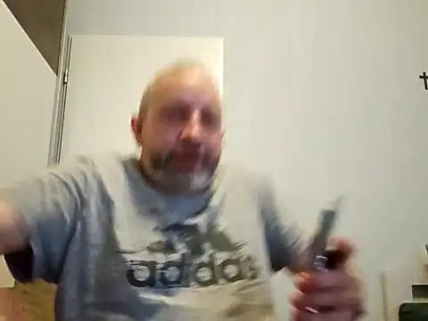 Snapshot of ghost430000 chatting on October 30, 2025, 6:38 pm ghost430000 online show from October 30, 2025, 6:38 pm