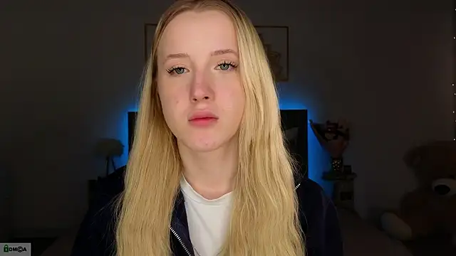 Snapshot of adele_armass chatting on February 22, 2026, 10:00 pm adele armass online show from February 22, 2026, 10:00 pm