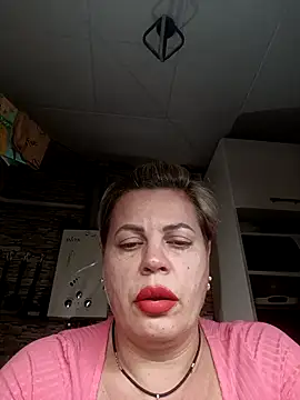 Snapshot of MilkySky chatting on November 4, 2025, 2:43 pm MilkySky online show from November 4, 2025, 2:43 pm