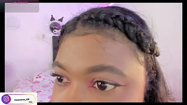 july smith09 online show from December 13, 2025, 9:43 pm