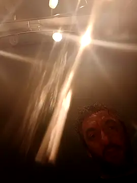 Snapshot of pino870 chatting on November 11, 2025, 2:01 pm pino870 online show from November 11, 2025, 2:01 pm