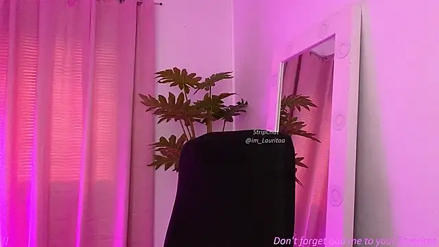 BabyLauritaa online show from April 11, 2026, 7:06 pm