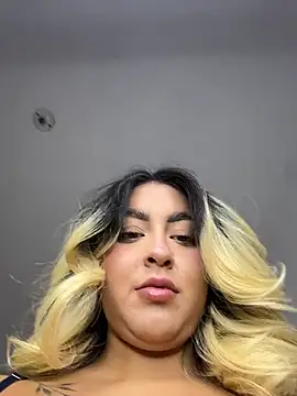 Elina Hills online show from July 2, 2026, 6:03 pm