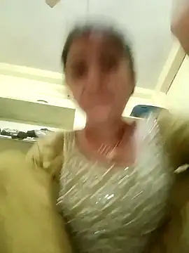 Snapshot of Sangita_g chatting on June 9, 2026, 6:03 am Sangita g online show from June 9, 2026, 6:03 am