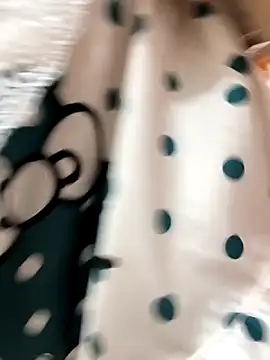 Okleotina9 online show from December 21, 2025, 5:31 am