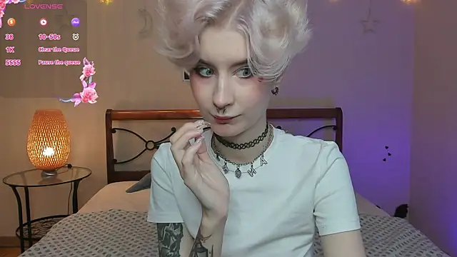 Snapshot of Angel_Julles chatting on November 29, 2025, 8:14 am Angel Julles online show from November 29, 2025, 8:14 am