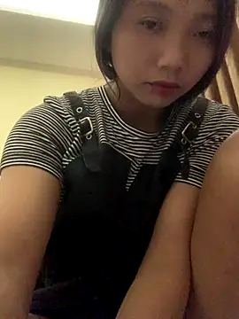 bi-bo123 online show from November 7, 2025, 1:32 am