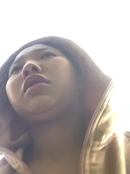 bi-bo123 online show from December 3, 2025, 1:06 am