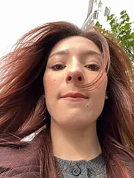 Snapshot of LilluKatten chatting on November 12, 2025, 9:24 am LilluKatten online show from November 12, 2025, 9:24 am