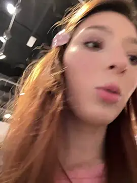 LilluKatten online show from March 28, 2026, 11:55 am