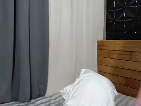 TheExoticJessa online show from November 18, 2025, 1:58 pm