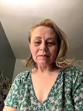 ToriLove777 online show from November 25, 2025, 10:37 am