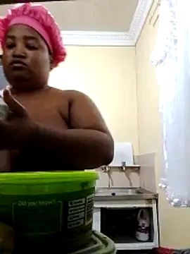 MassiveBoobsxxxx online show from November 25, 2025, 3:12 pm